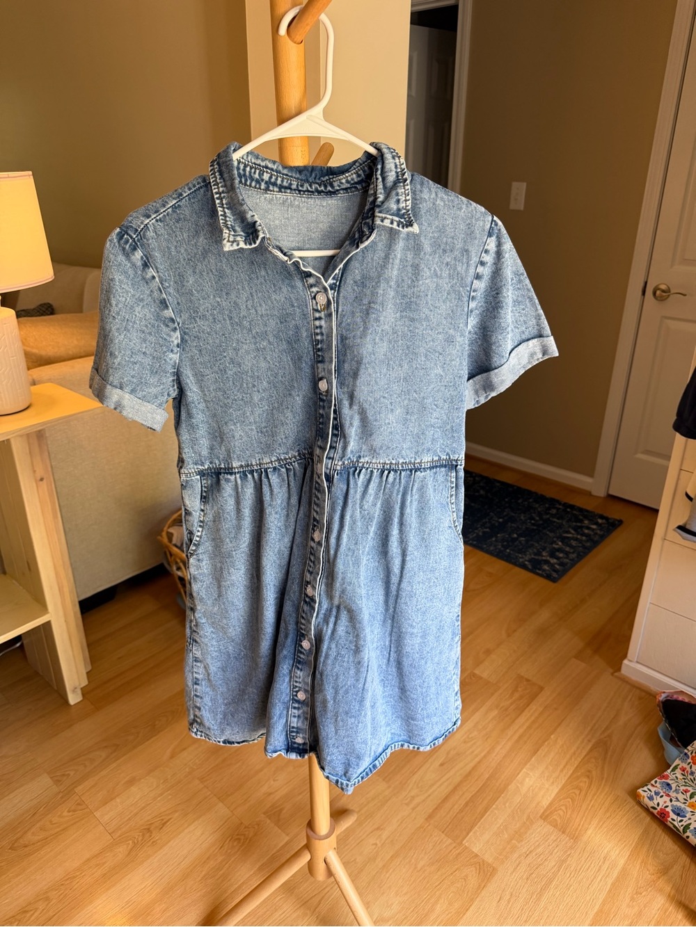 Women’s Short-Sleeve Denim Button-Front Dress